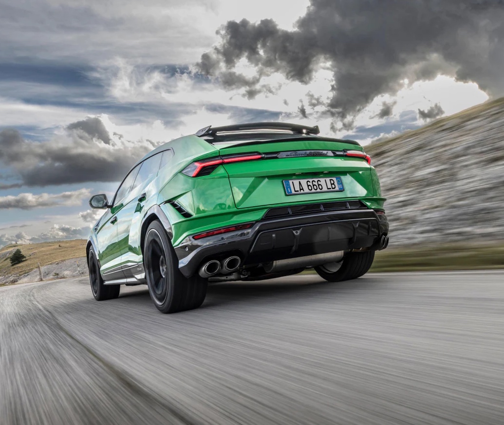 urus-green